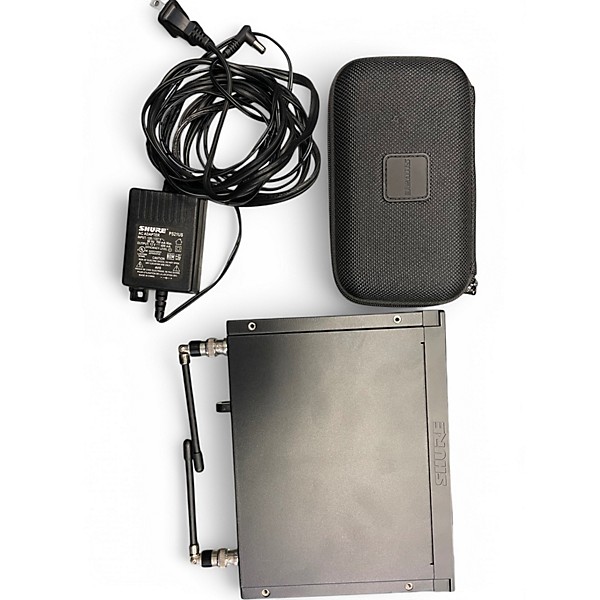 Shure Used Shure BLX4 with MX153 Headset Wireless System.gc