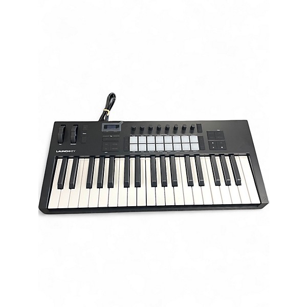 Novation Used Novation LAUNCHKEY 37 MK4 MIDI Controller