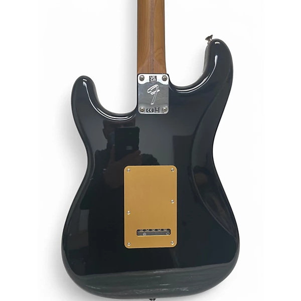 Used 2023 Fender LIMITED EDITION stratocaster roasted neck Black Solid Body Electric Guitar