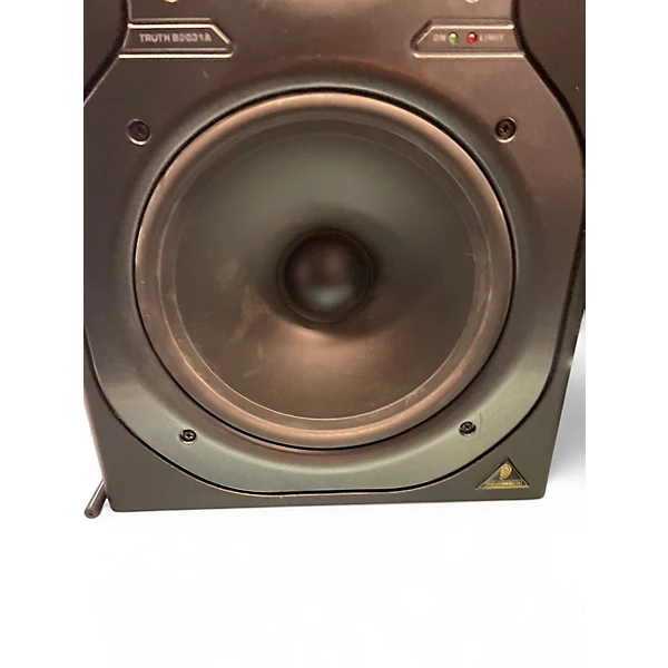 Behringer Used Behringer Truth B2031A Powered Monitor
