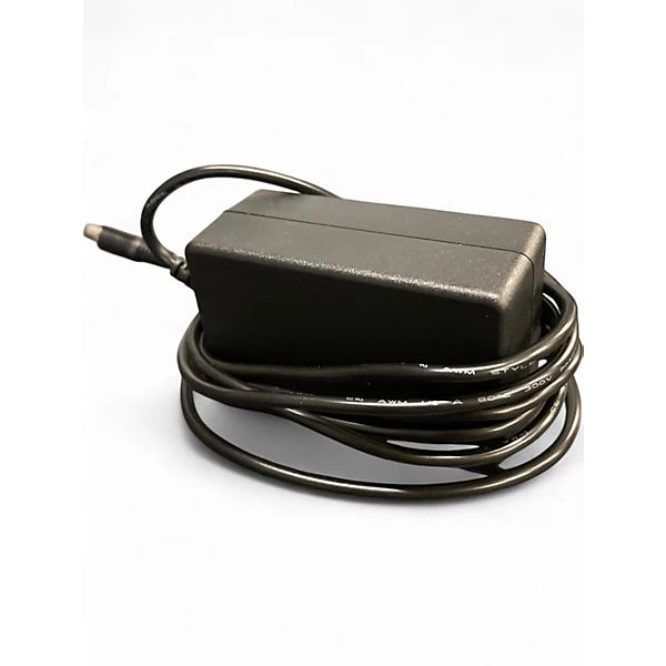 Native Instruments Used Native Instruments Maschine MIDI Controller