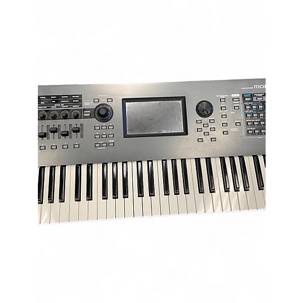 Yamaha Used Yamaha Montage 61 Key Synthesizer
