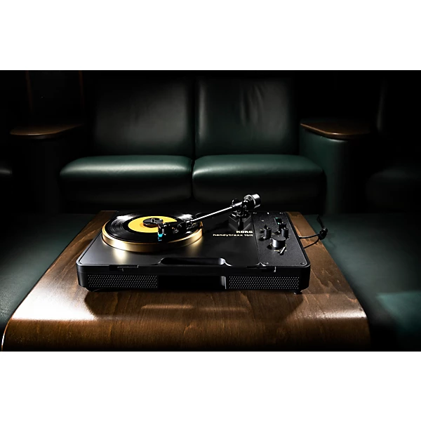 handytraxx 1bit High Resolution Portable Record Player with NuTube Black Gold