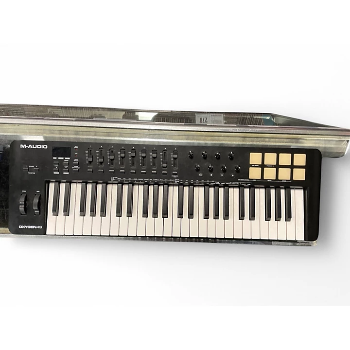 M Audio Used M Audio OXYGEN 49 MKV MIDI Controller.gc