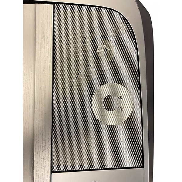 Yamaha Used Yamaha Portable Grand DGX670 Keyboard Workstation.gc