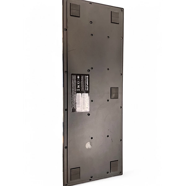 Native Instruments Used Native Instruments KONTROL M32 Keyboard Workstation.gc