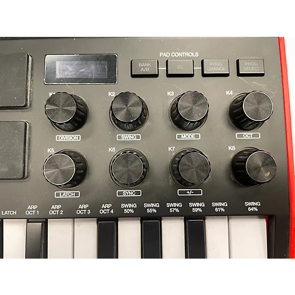 Akai Used Akai Akai Professional MPK Mini MIDI Controller MIDI Controller.gc