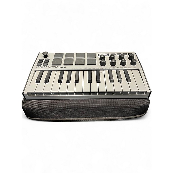Akai Professional Used Akai Professional MPK Mini MIDI Controller