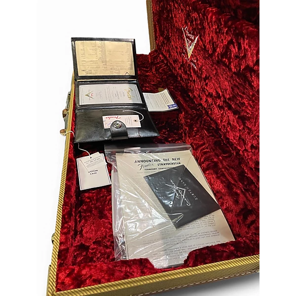 Used Fender Custom Shop Limited  54 Stratocaster HT White Blonde Solid Body Electric Guitar