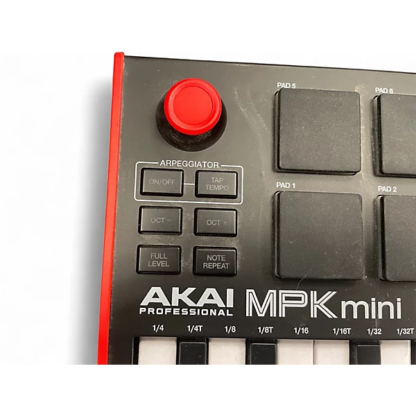Akai Used Akai Akai Professional MPK Mini MIDI Controller MIDI Controller.gc