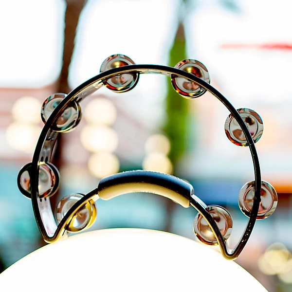 Ergonomic Tambourine Black