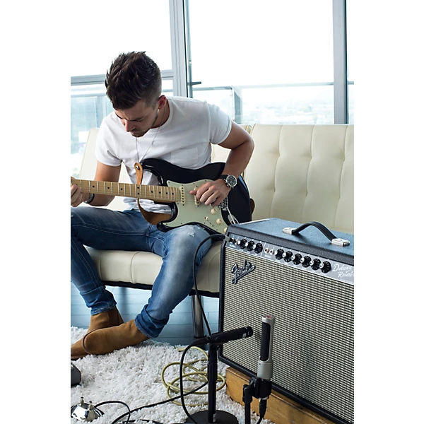 Fender 64 Custom Deluxe Reverb 20W 1x12 Tube Guitar Combo Amp Level 1 Black K36049004001000.gc