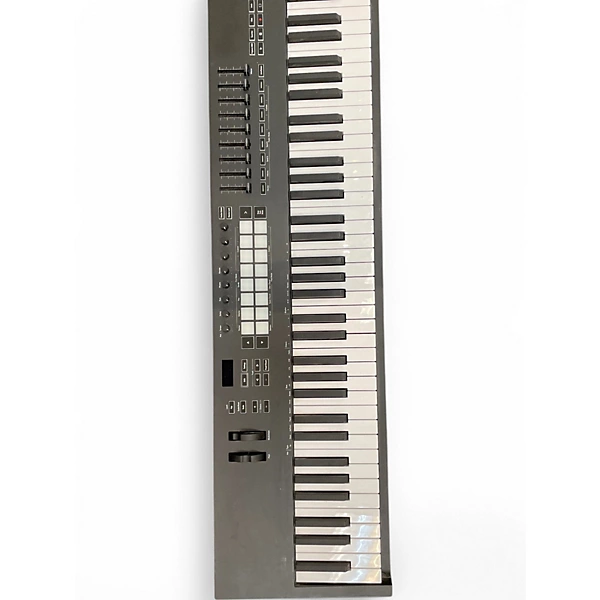 Novation Used Novation Launchkey 88 Keyboard Workstation.gc