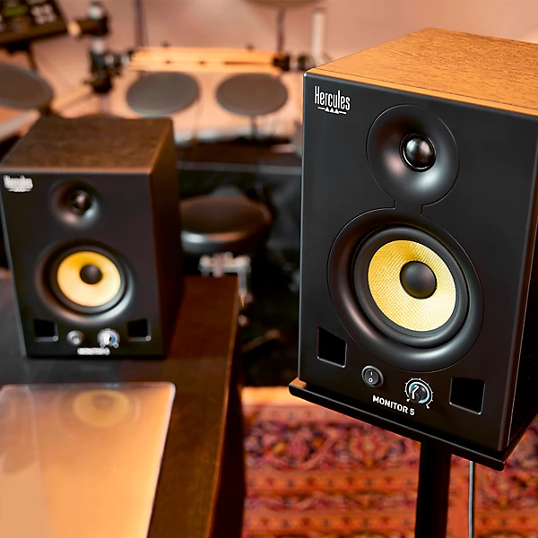 Hercules DJ MONITOR 5 Level 1 L79810004000000.gc