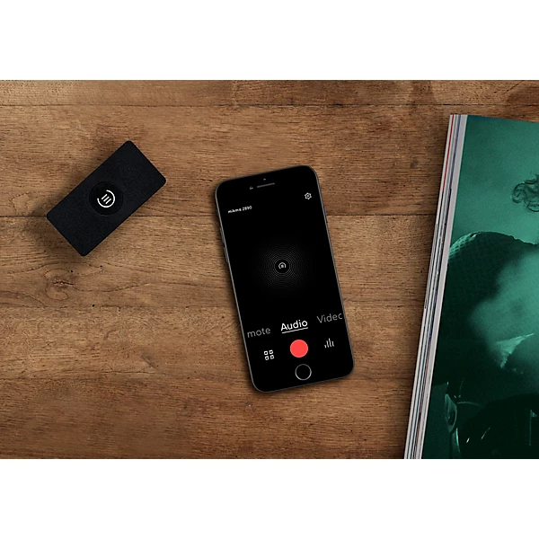 Mikme Microphone Silver 4 GB Level 1 L45136004000000.gc