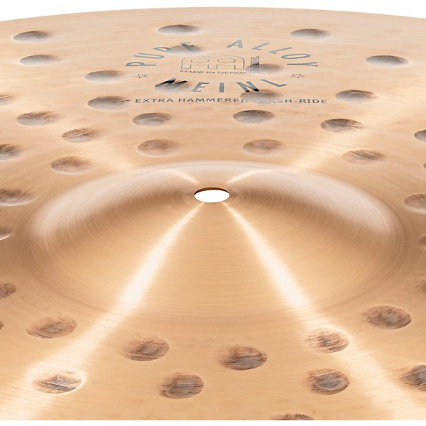 Pure Alloy Extra Hammered Crash Ride 22 in