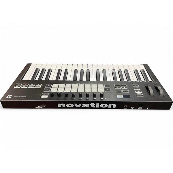 Novation Used Novation LAUNCHKEY 37 MIDI Controller