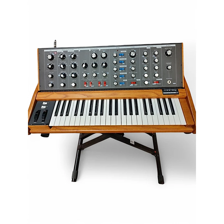 Moog Used Moog Minimoog Voyager Synthesizer