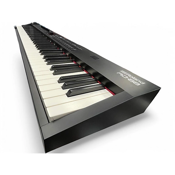 Roland Used Roland RD 88 Synthesizer.gc