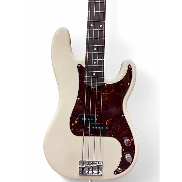 Fender Used 2024 Fender American Professional II Precision Bass Olympic White Electric Bass Guitar.gc