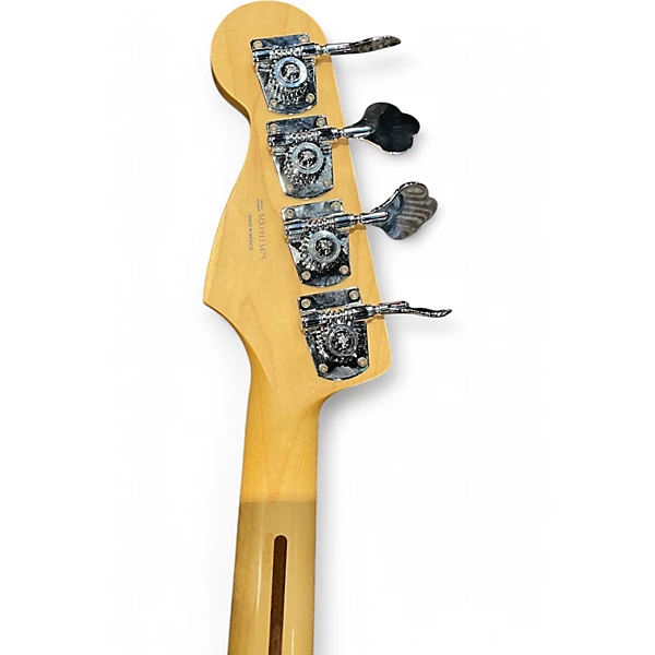 Fender Used Fender Player Jazz Bass 2 Color Sunburst Electric Bass Guitar