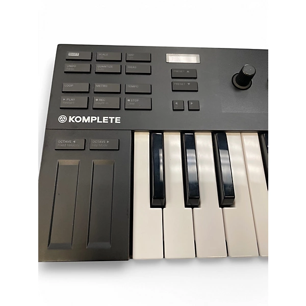 Native Instruments Used Native Instruments KONTROL M32 Keyboard Workstation.gc