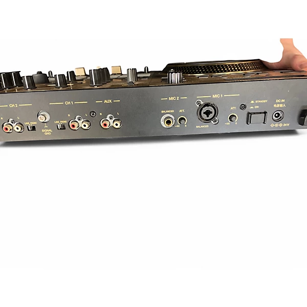 Pioneer DJ Used Pioneer DJ DDJ REV7 DJ Mixer