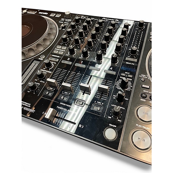 Pioneer DJ Used Pioneer DJ DDJ1000SRT DJ Controller