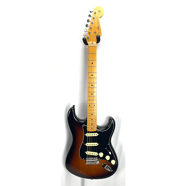 Used Fender 1957 American Vintage II Stratocaster 2 Color Sunburst Solid Body Electric Guitar