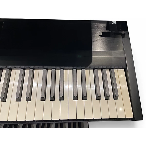 Native Instruments Used Native Instruments S88 MIDI Controller.gc