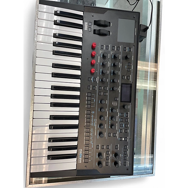 KORG Used KORG modwave Synthesizer