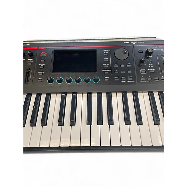 Roland Used Roland Fantom 06 Keyboard Workstation