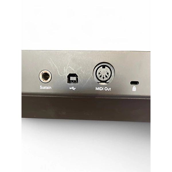 Novation Used Novation Launchkey 88 Keyboard Workstation.gc