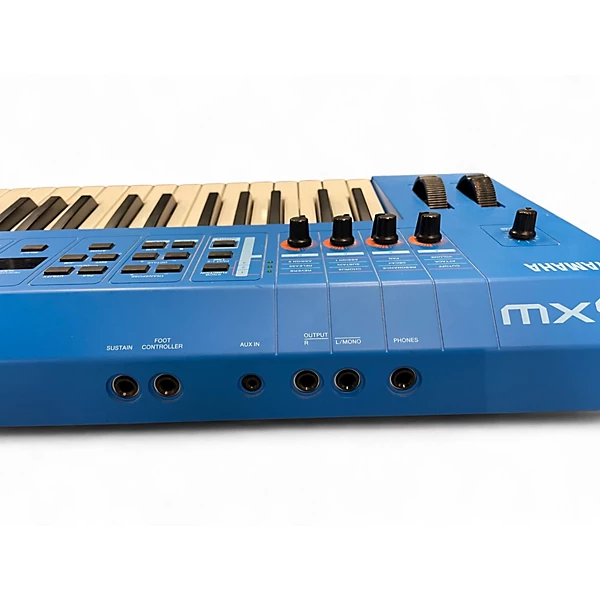Yamaha Used Yamaha MX49 49 Key Keyboard Workstation