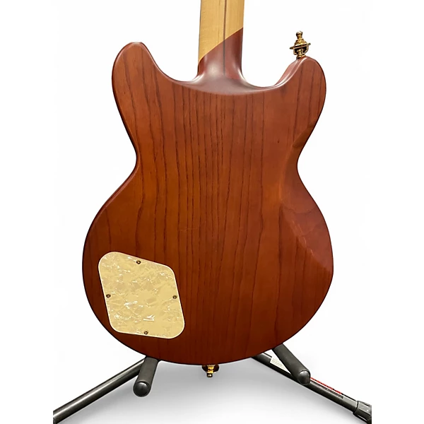 Used D'Angelico DELUXE BRIGHTON LIMITED EDITION SATIN WALNUT Solid Body Electric Guitar