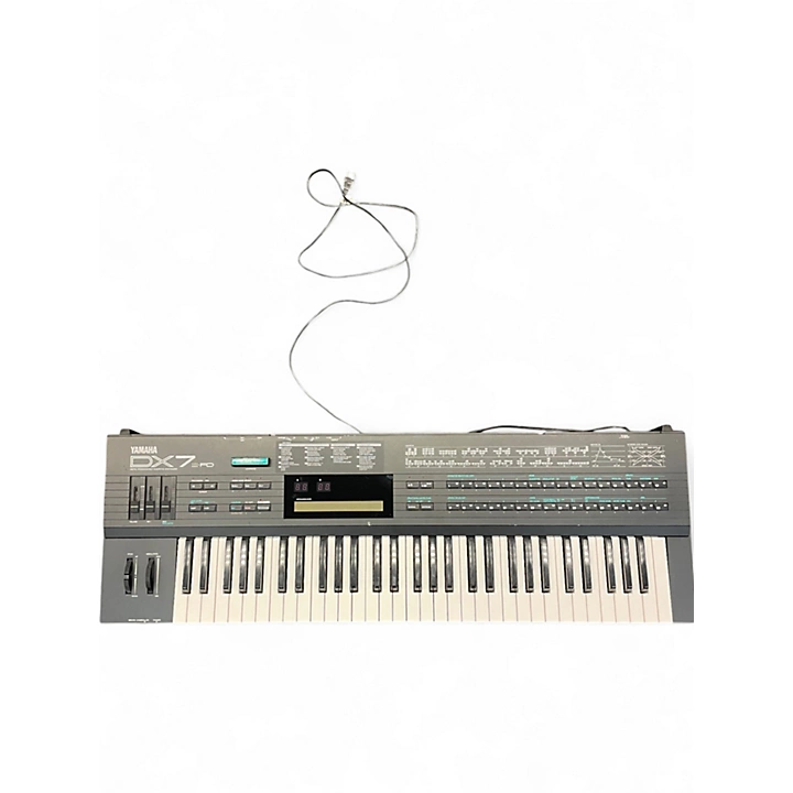 KORG Used KORG DX7 IIFD Keyboard Workstation.gc