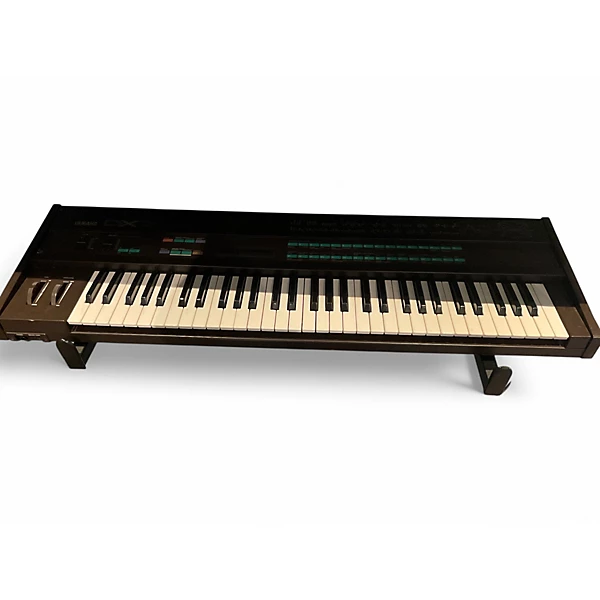 Yamaha Used Yamaha DX7 Digital Piano.gc