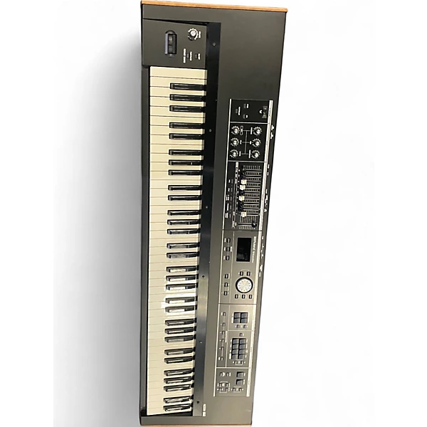 Roland Used Roland VR730 Organ
