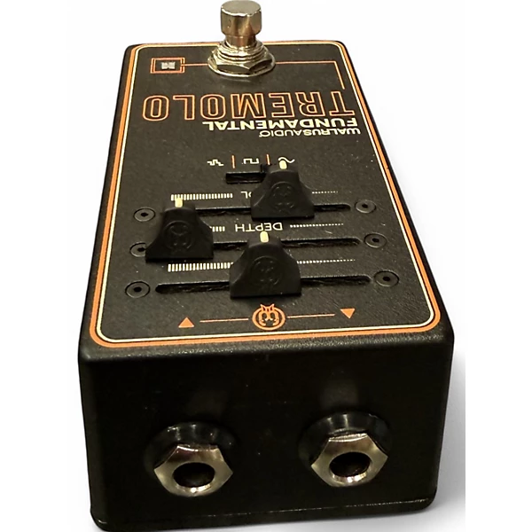 Used Walrus Audio FUNDAMENTAL TREMOLO Effect Pedal