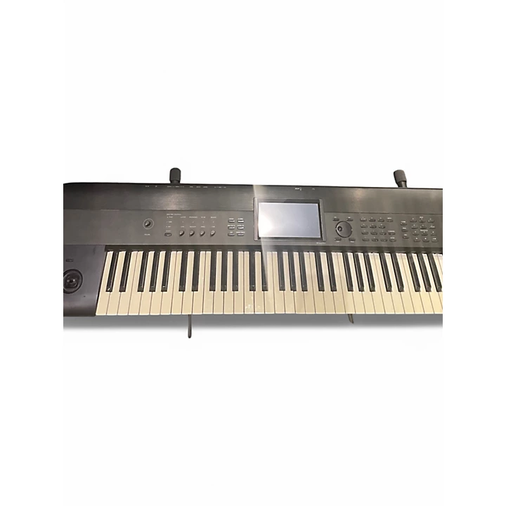 KORG Used KORG Krome 73 Key Keyboard Workstation