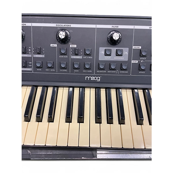 Moog Used Moog LPT005 Little Phatty Stage II Synthesizer