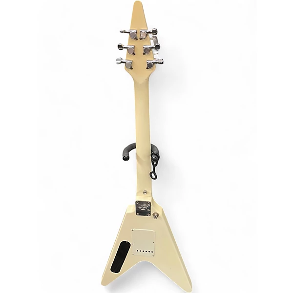 Fernandes Used Fernandes V STYLE White Solid Body Electric Guitar.gc