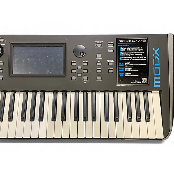 Yamaha Used Yamaha MODX6 Synthesizer