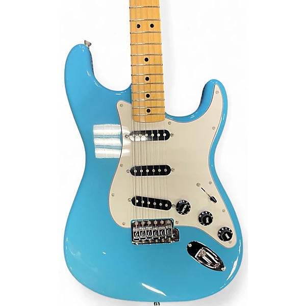 Fender International Color Stratocaster Solid Body Electric Guitar.gc