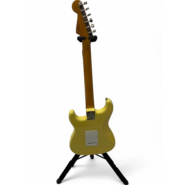 Fender Special Edition 60s Stratocaster Solid Body Electric Guitar.gc