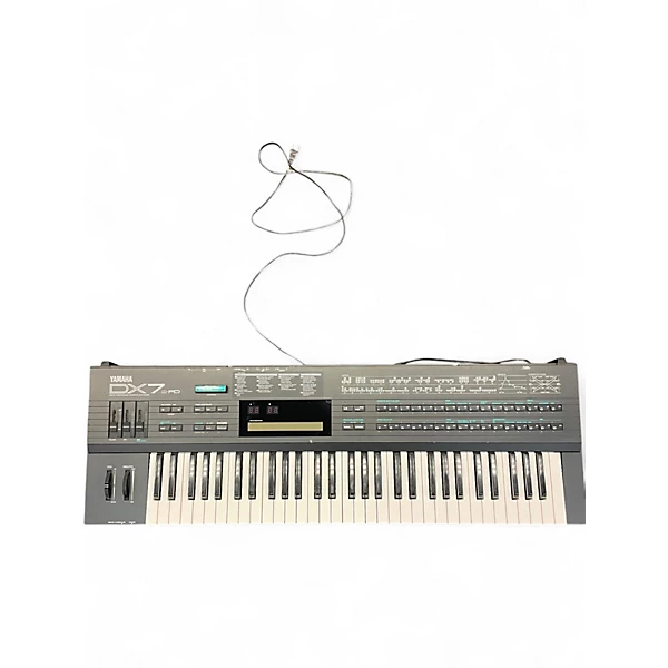 KORG Used KORG DX7 IIFD Keyboard Workstation.gc