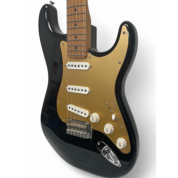 Used 2023 Fender LIMITED EDITION stratocaster roasted neck Black Solid Body Electric Guitar