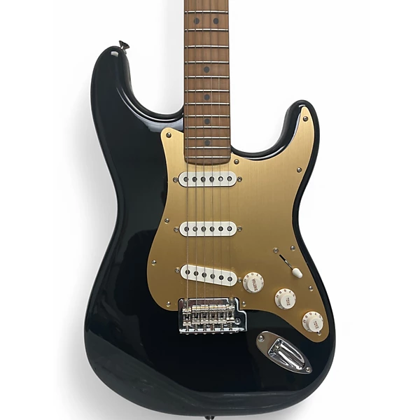 Used 2023 Fender LIMITED EDITION stratocaster roasted neck Black Solid Body Electric Guitar