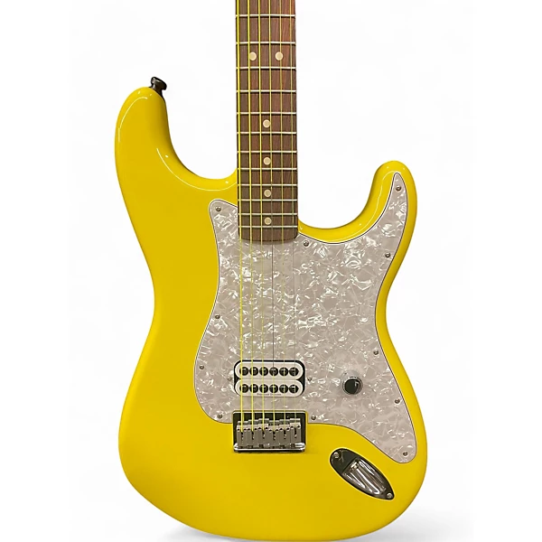 Used Fender Stratocaster Deluxe Series Solid Body Electric Guitar