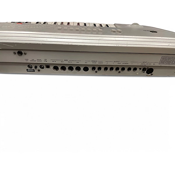 KORG Used 2007 KORG PA1X Keyboard Workstation.gc